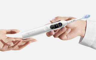 The Ultimate Guide to Electric Toothbrushes: Benefits, Features, and How to Choose