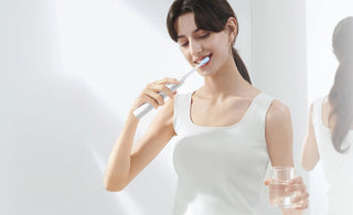 usmile Y10 electric toothbrush